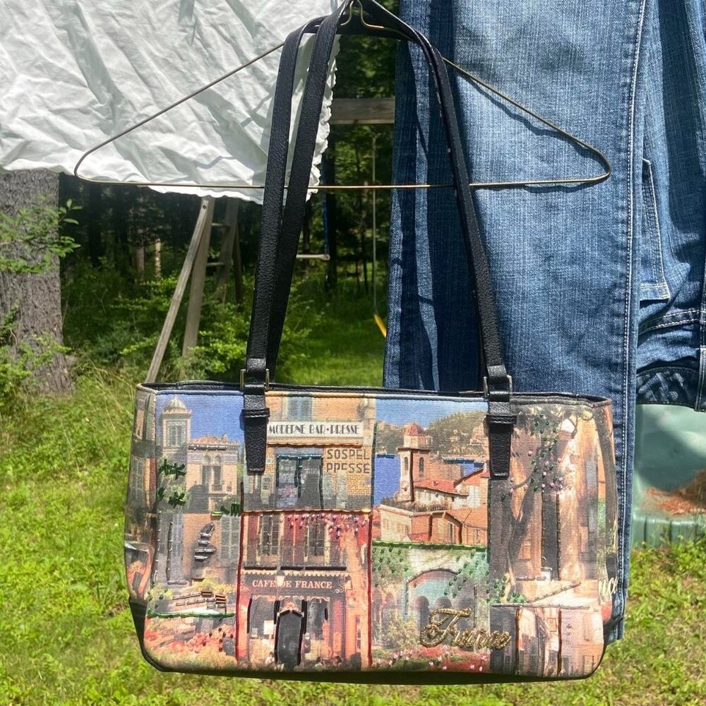 vintage purse with french design